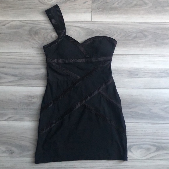 🖤Silence + Noise One Shoulder Dress - Picture 5 of 10
